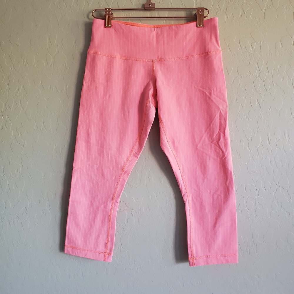 Lululemon Crop Leggings Size 6